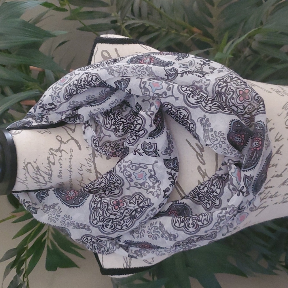 scarf
